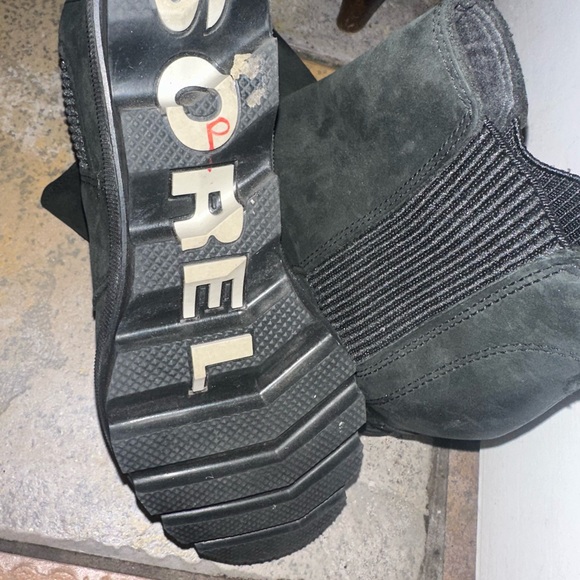Sorel Women's Black Ankle Boots - Picture 2 of 2